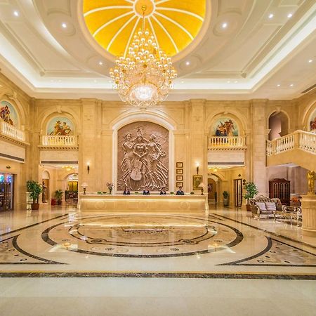 Vienna International Hotel Shenyang Railway Station Экстерьер фото