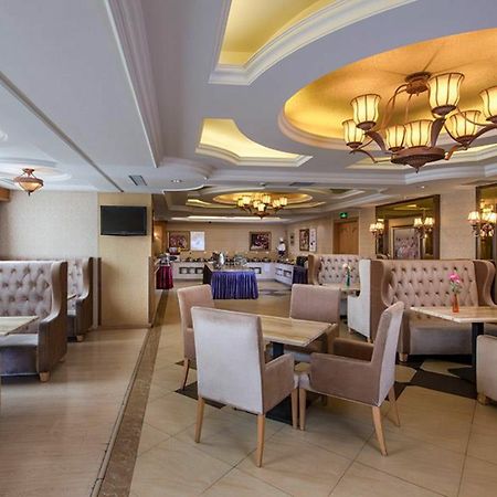 Vienna International Hotel Shenyang Railway Station Экстерьер фото