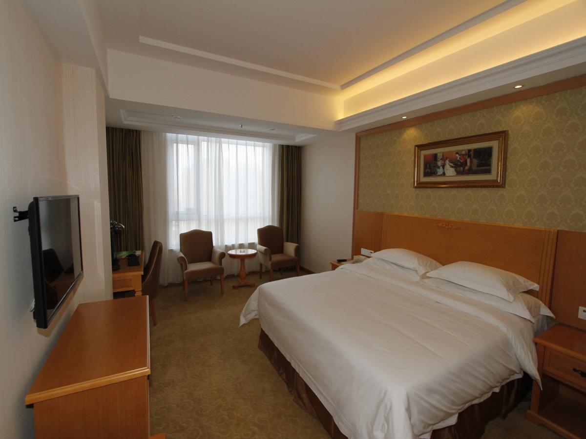Vienna International Hotel Shenyang Railway Station Экстерьер фото