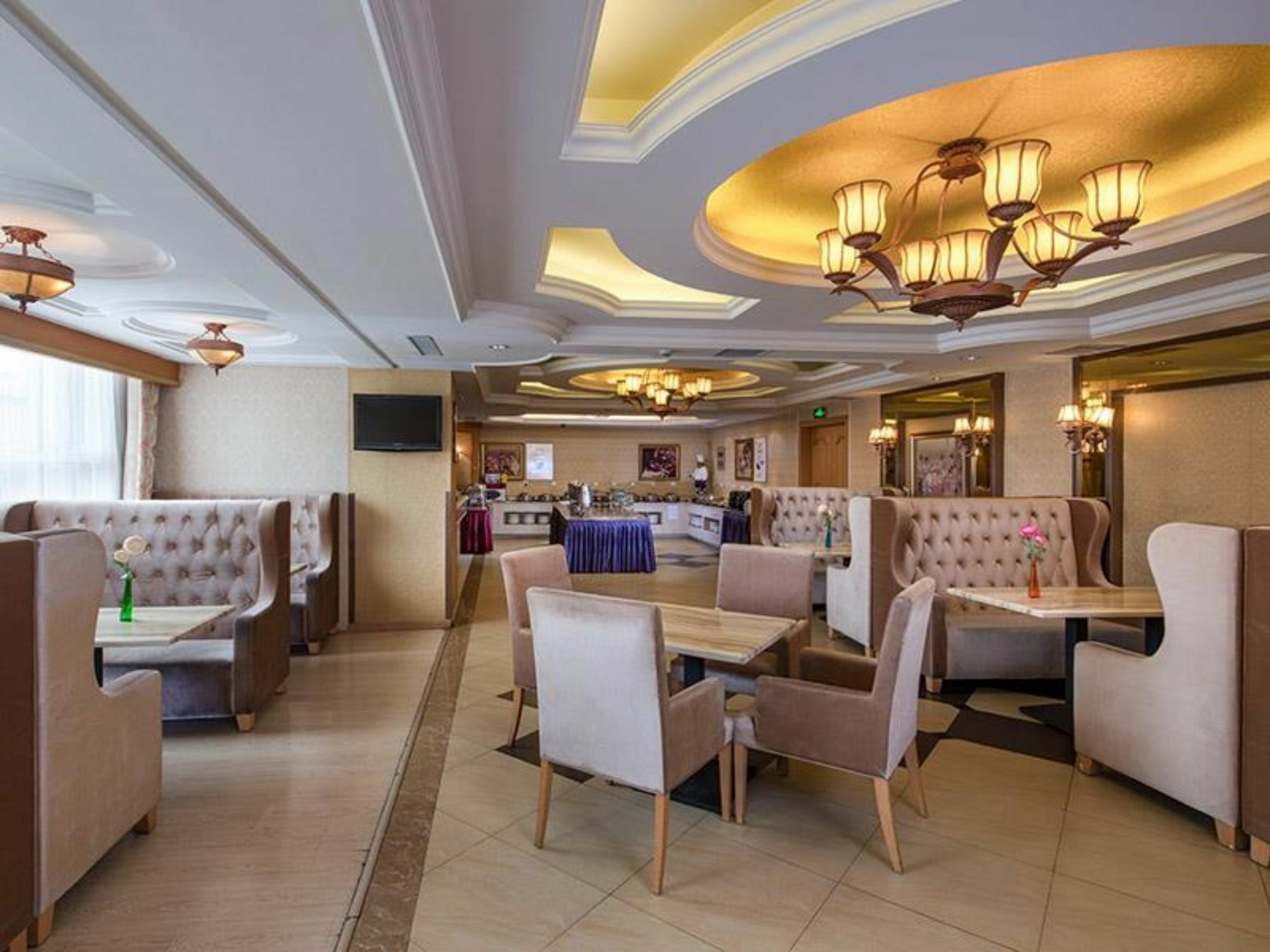 Vienna International Hotel Shenyang Railway Station Экстерьер фото